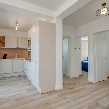 With Parking Space - 23860 Appartement Trogir